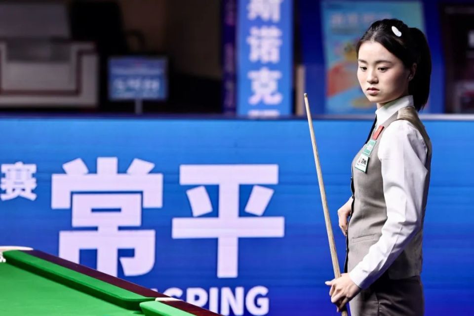 轻球员树立 轻球员树立