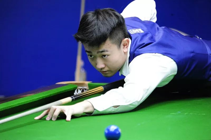 第三人跑动 第三人跑动