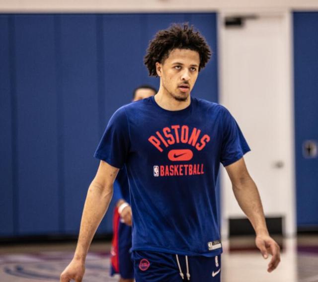 后卫伤病 后卫伤病